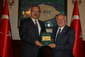 Bursa Valisi Canbolat'a M&Uuml;SİAD'dan ziyaret
