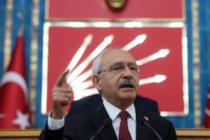 CHP'nin yerel se&ccedil;imde İstanbul form&uuml;l&uuml;: Pop&uuml;ler adaylar
