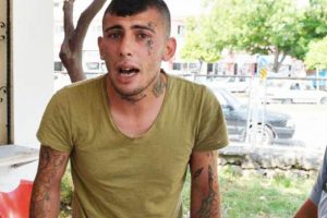 Bir yaşındakini oğlunu alevlerin i&ccedil;inde bırakan babadan şok savunma