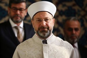Ahmet Hakan'dan Erbaş'a a&ccedil;ık mektup: Fakat Sayın Diyanet İşleri Başkanı!