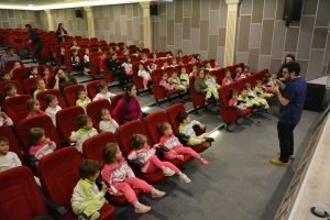 Bursa'da minik &ouml;ğrencilere diş sağlığı semineri