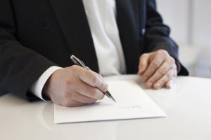 İmzaladığı boş s&ouml;zleşme servetinden etti
