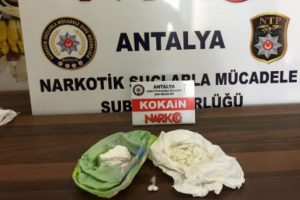 3 ilde uyuşturucu satıcılarına operasyon: 11 g&ouml;zaltı