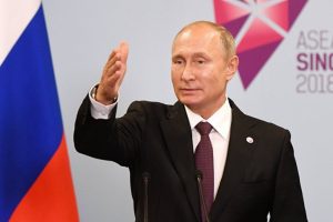 Putin: Pence ile ayak&uuml;st&uuml; bir sohbet ger&ccedil;ekleştirdik