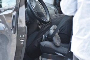 Aracının i&ccedil;inde korkun&ccedil; halde bulundu!