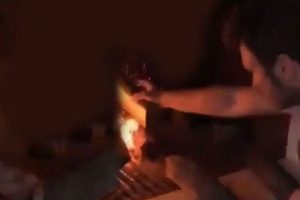 Kıvan&ccedil; Tatlıtuğ ile eşinin romantik gecesi