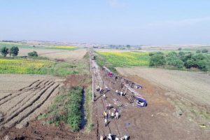Tren faciasında hayatını kaybedenlerin yakınlarından bilirkişi raporuna itiraz