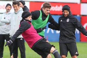 Beşiktaş'ın Ankarag&uuml;c&uuml; hazırlıkları devam ediyor