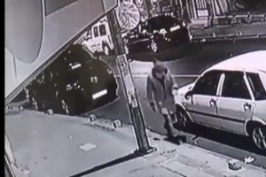 Kendi aracıyla soyguna geldi, kıskıvrak yakalandı