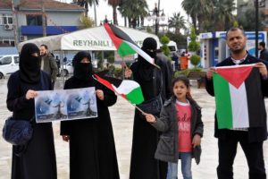 Reyhanlı'daki Filistinlilerden Gazze'ye destek