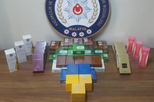 Polis ka&ccedil;ak sigaraya ge&ccedil;it vermedi