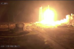NASA, uzay istasyonuna kargo roketi Antares'i fırlattı