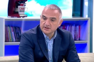 K&uuml;lt&uuml;r ve Turizm Bakanı Ersoy: Şimdi bir değişiklik vakti