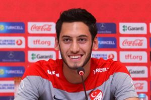 Hakan &Ccedil;alhanoğlu, A Milli Takım aday kadrosun &ccedil;ıkarıldı