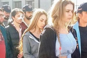 &Uuml;nl&uuml;lerden para koparan &ccedil;etenin tehdit mesajları ortaya &ccedil;ıktı