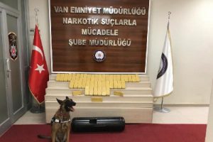 Taksinin LPG deposunda 23 kilo eroin ele ge&ccedil;irildi