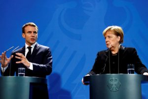 Macron: K&uuml;resel kaosu &ouml;nlemek i&ccedil;in Avrupa birleşmeli