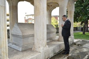 Bursa B&uuml;y&uuml;kşehir Belediye Başkanı Aktaş, Mevlid Kandilini kutladı