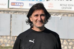 Karacabey Belediyespor'un keyfi yerinde
