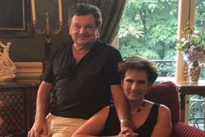 Vedat Milor'dan takip&ccedil;isine yanıt