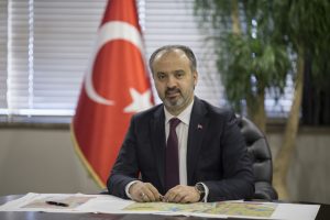 Bursa B&uuml;y&uuml;kşehir tasarruftan elde ettiğini hizmete d&ouml;n&uuml;şt&uuml;r&uuml;yor&nbsp;