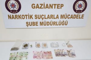9 ayrı adrese operasyon: &Ccedil;ok sayıda g&ouml;zaltı var