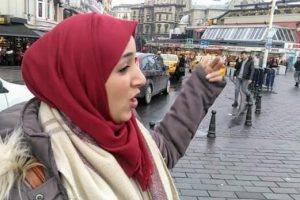 Taksicilerin turist avı! "Hangisi doğru bilemiyoruz"