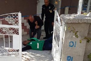 Oğlunun haberini aldı, sinir krizi ge&ccedil;irdi!