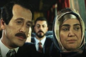 Reis filminde Emine Erdoğan'ı canlandıran oyuncu AK Parti'den adaylığını açıkladı