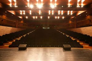 Bursa'da "&Ouml;ğretmenler G&uuml;n&uuml;" i&ccedil;in &ouml;ğretmenlerden konser
