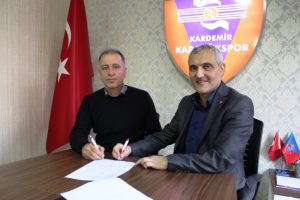 Karab&uuml;kspor'da Taner &Ouml;cal d&ouml;nemi