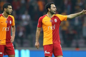Sel&ccedil;uk İnan futbolu bırakacak iddiası