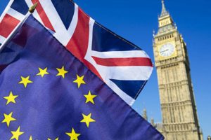 İngiltere'de Brexit yankıları s&uuml;r&uuml;yor
