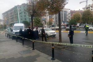 Otomobilde infaz kameraya yansıdı