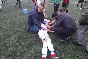 Amat&ouml;r K&uuml;me ma&ccedil;ında futbolcu &ouml;l&uuml;mden d&ouml;nd&uuml;