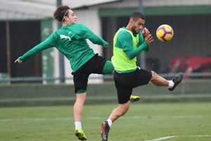 Bursaspor'da Akhisarspor ma&ccedil;ı hazırlıklarını s&uuml;rd&uuml;rd&uuml;