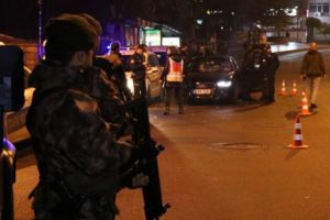 39 il&ccedil;ede aynı anda başladı... &Ccedil;ok sayıda polis ekibi katıldı