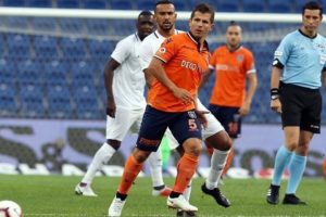 S&uuml;per Lig Avrupa'nın en yaşlısı!