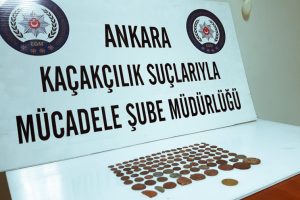 Tarihi eser ka&ccedil;ak&ccedil;ıları su&ccedil;&uuml;st&uuml; yakalandı