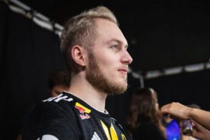 Team Vitality, 2 oyuncusuyla s&ouml;zleşme yeniledi