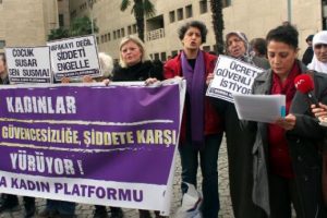Bursa Kadın Platformu: 10 ayda 329 kadın &ouml;ld&uuml;r&uuml;ld&uuml;