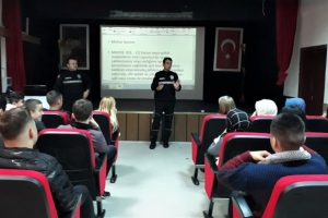 Bursa'da zabıtadan esnaf adaylarına eğitim