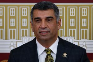CHP Elazığ Milletvekili Erol'a partiden uyarma cezası