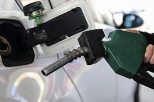 Benzine yeni indirim geliyor