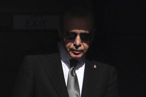 "AK Parti'nin tek başına alabileceği oy oranı y&uuml;zde 34-35 bandında"