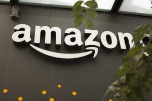 Amazon m&uuml;şterilerinin iletişim bilgilerini yayınladı