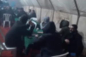 Tavuk &ccedil;iftliğine uyuşturucu baskını