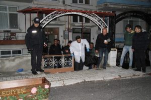 82 yaşındaki kadın evinde &ouml;l&uuml; bulundu