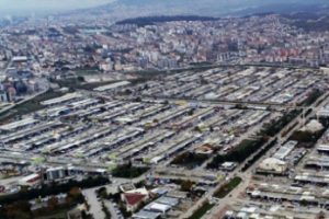 Bursa'da 2 bin kiracıya aynı anda zam eylem yaptırdı