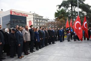 &Ccedil;i&ccedil;eği burnunda eğitimciler Bursa'da yemin etti